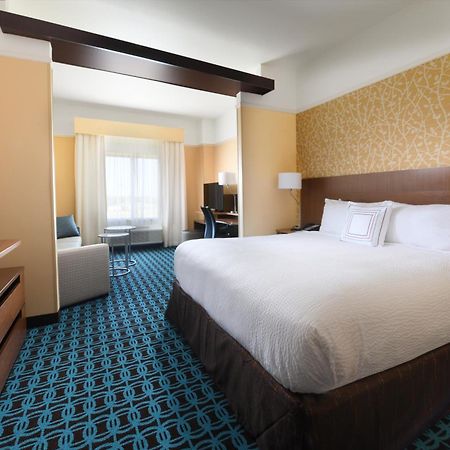 Fairfield Inn & Suites By Marriott Fort Worth South/Берлесон Экстерьер фото