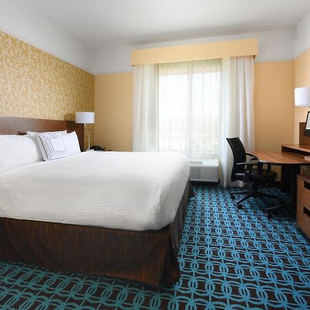 Fairfield Inn & Suites By Marriott Fort Worth South/Берлесон Экстерьер фото