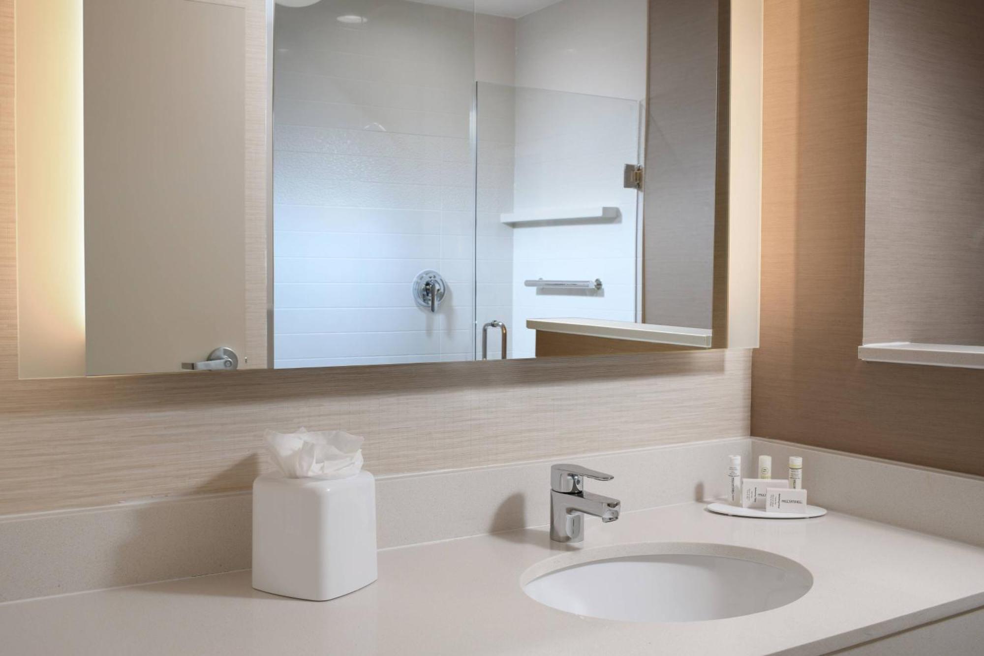Fairfield Inn & Suites By Marriott Fort Worth South/Берлесон Экстерьер фото