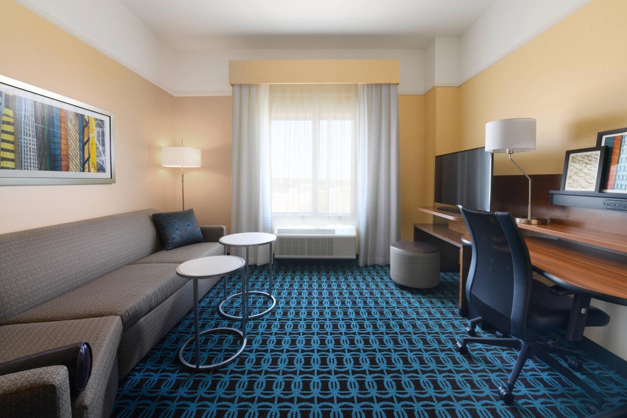 Fairfield Inn & Suites By Marriott Fort Worth South/Берлесон Экстерьер фото