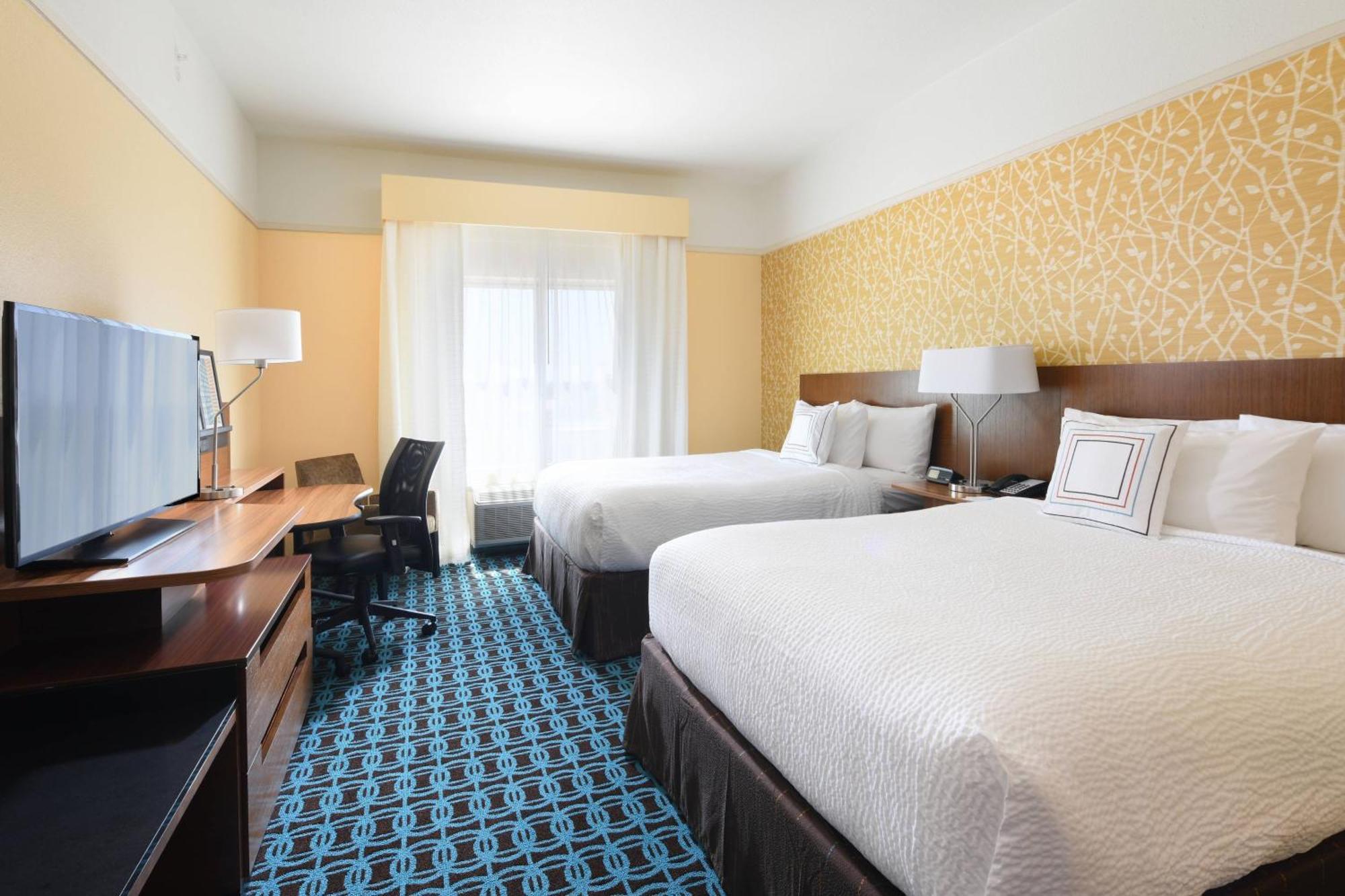 Fairfield Inn & Suites By Marriott Fort Worth South/Берлесон Экстерьер фото