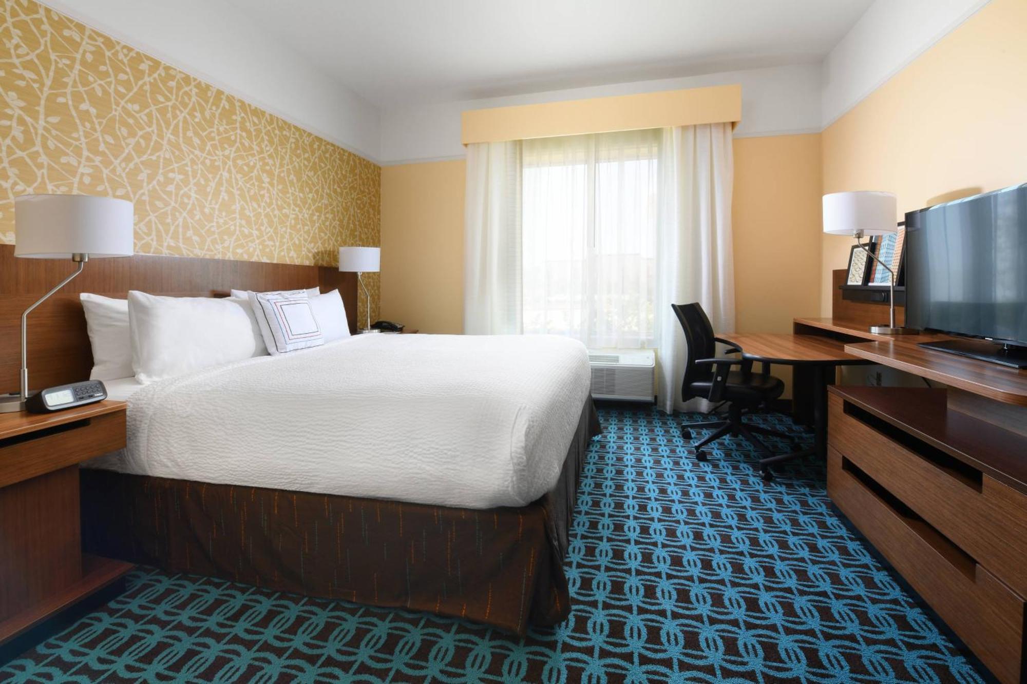 Fairfield Inn & Suites By Marriott Fort Worth South/Берлесон Экстерьер фото